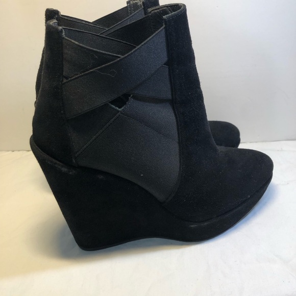 Stuart Weizmann Black Suede Wedges Women’s Size 8.5 - Picture 7 of 16